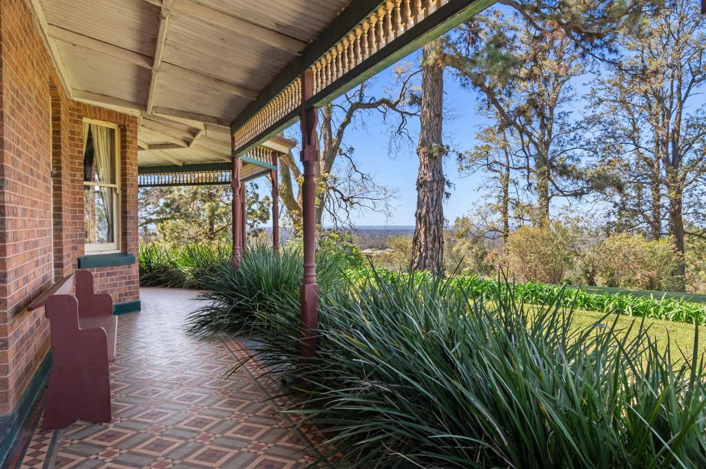 816 Grose Vale Rd, Grose Vale, NSW 2753