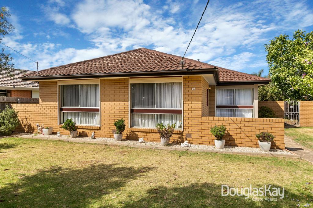 19 Billingham Rd, Deer Park, VIC 3023