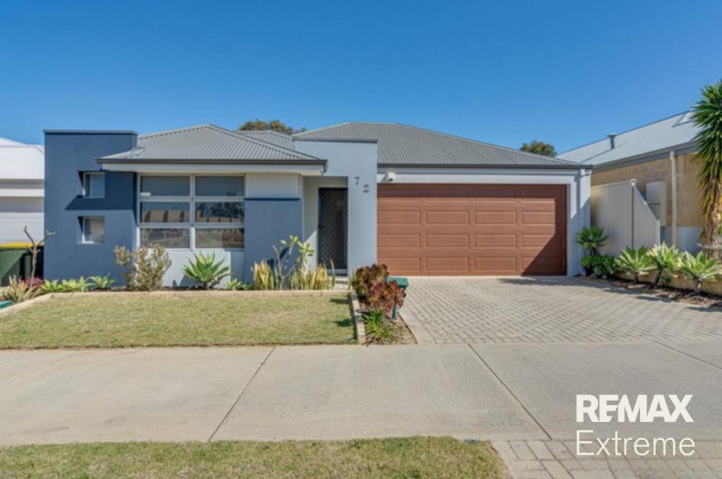 72 Bluewater Dr, Alkimos, WA 6038