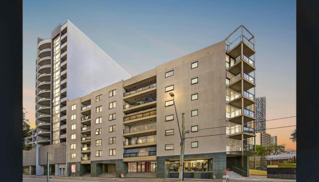 1/32 HASSALL ST, PARRAMATTA, NSW 2150