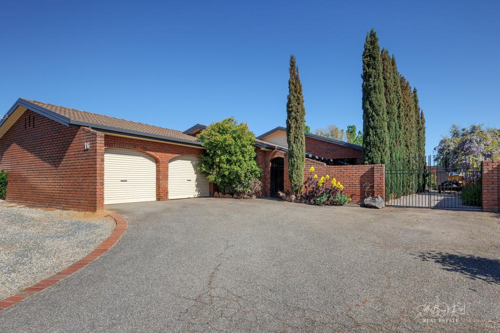 16 DIAMOND DR, WODONGA, VIC 3690