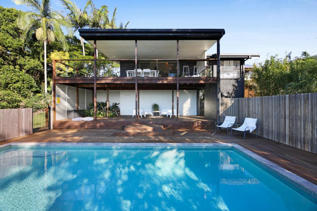 33 Hibiscus Pde, Banora Point, NSW 2486