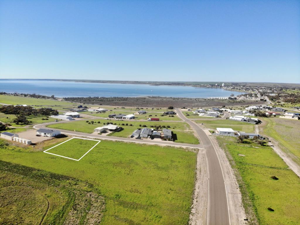 10 Bockelberg Hill Dr, Streaky Bay, SA 5680