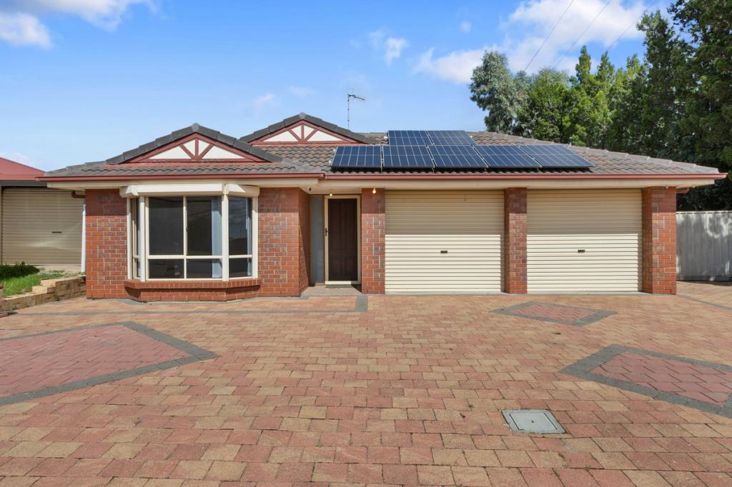 2 Enmore Dr, Craigmore, SA 5114
