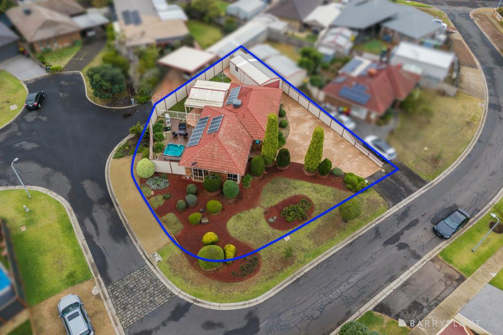 16 Adina Ct, Kurunjang, VIC 3337