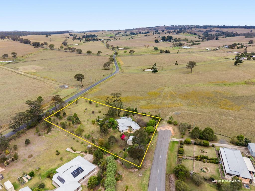 32 East Side Rd, Crows Nest, QLD 4355