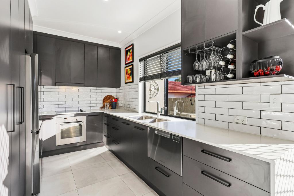 8/141 Cotlew St, Ashmore, QLD 4214