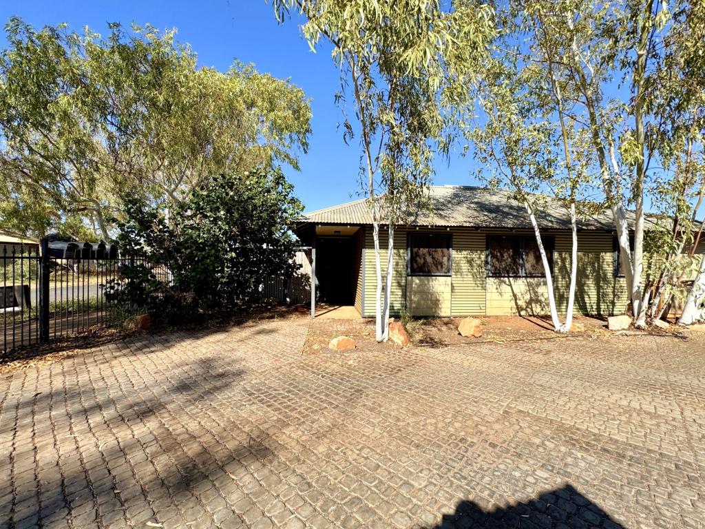 2/2 Phalarope Way, South Hedland, WA 6722