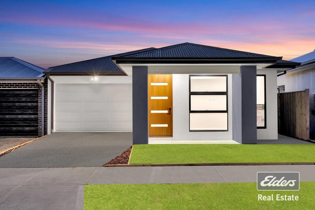 27 Gambusia Rd, Werribee, VIC 3030