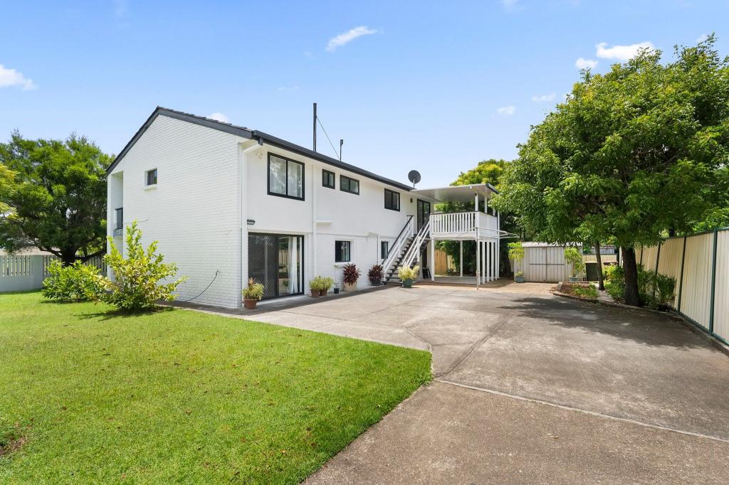 404 Cliveden Ave, Corinda, QLD 4075
