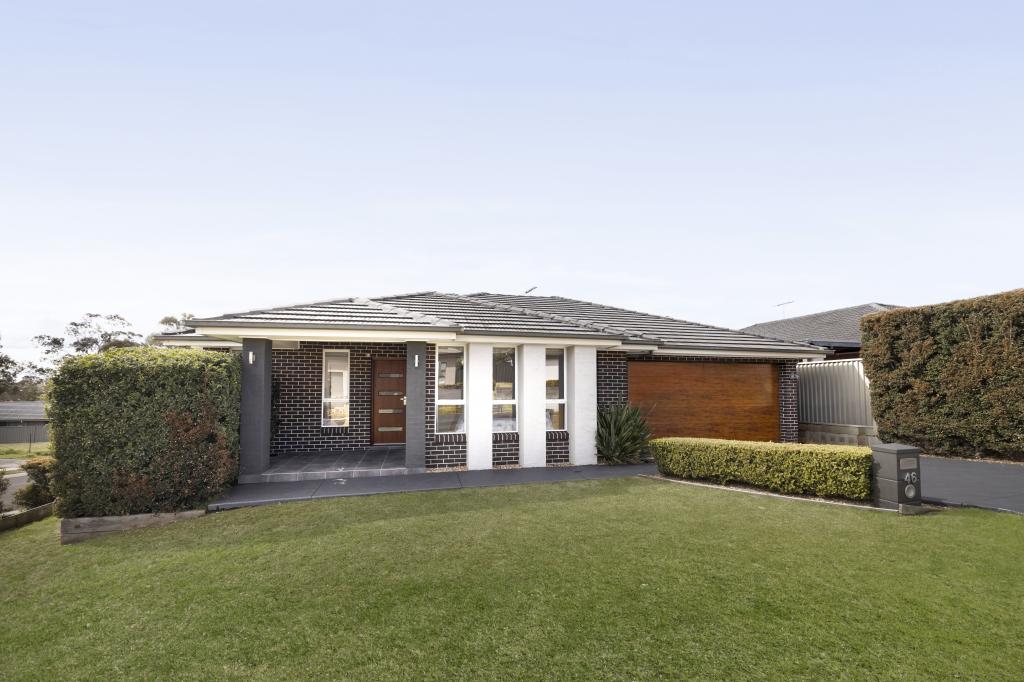 46 Jubilee Cct, Rosemeadow, NSW 2560