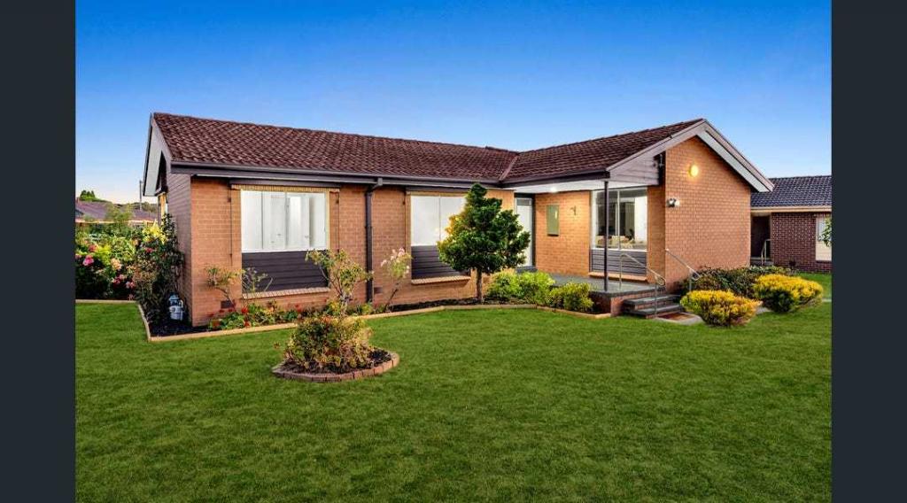 9 Cottage Ct, Hampton Park, VIC 3976