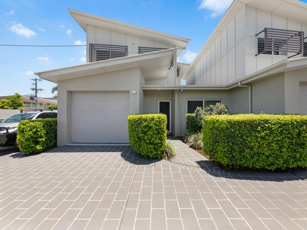 1/8 Hervey St, Scarness, QLD 4655