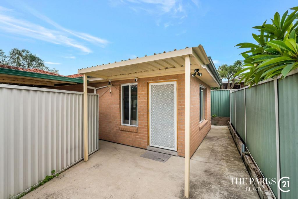 21a Allambie Rd, Edensor Park, NSW 2176