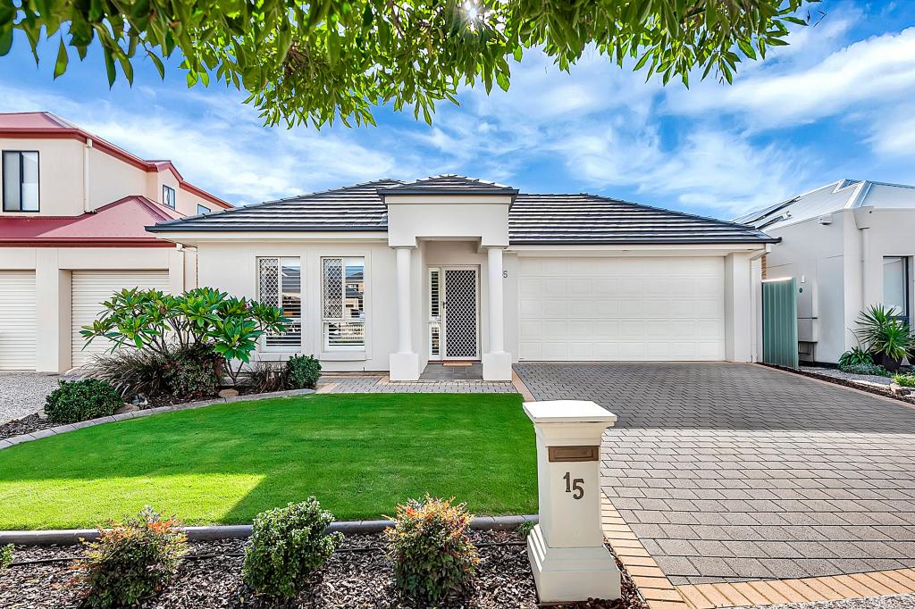 15 Brimpton Ave, Mawson Lakes, SA 5095