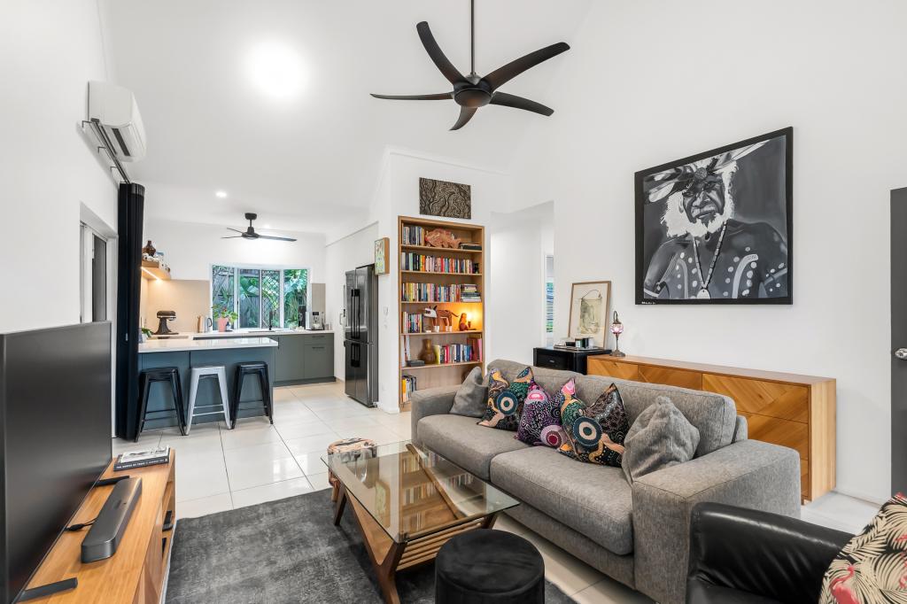 3/2 Nesbit St, Whitfield, QLD 4870