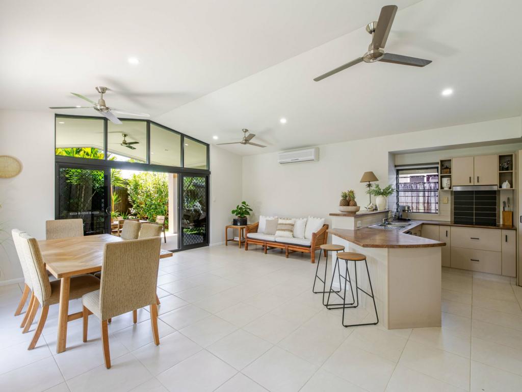 11 Corella St, Craiglie, QLD 4877