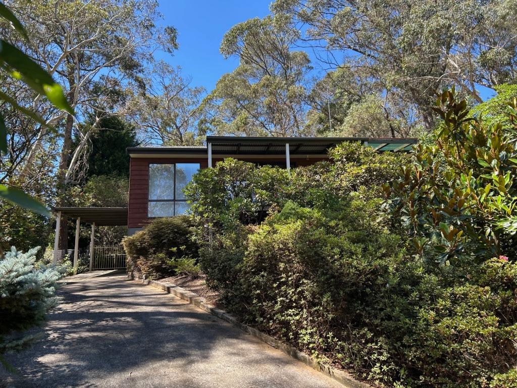 23 Radiance Ave, Blackheath, NSW 2785