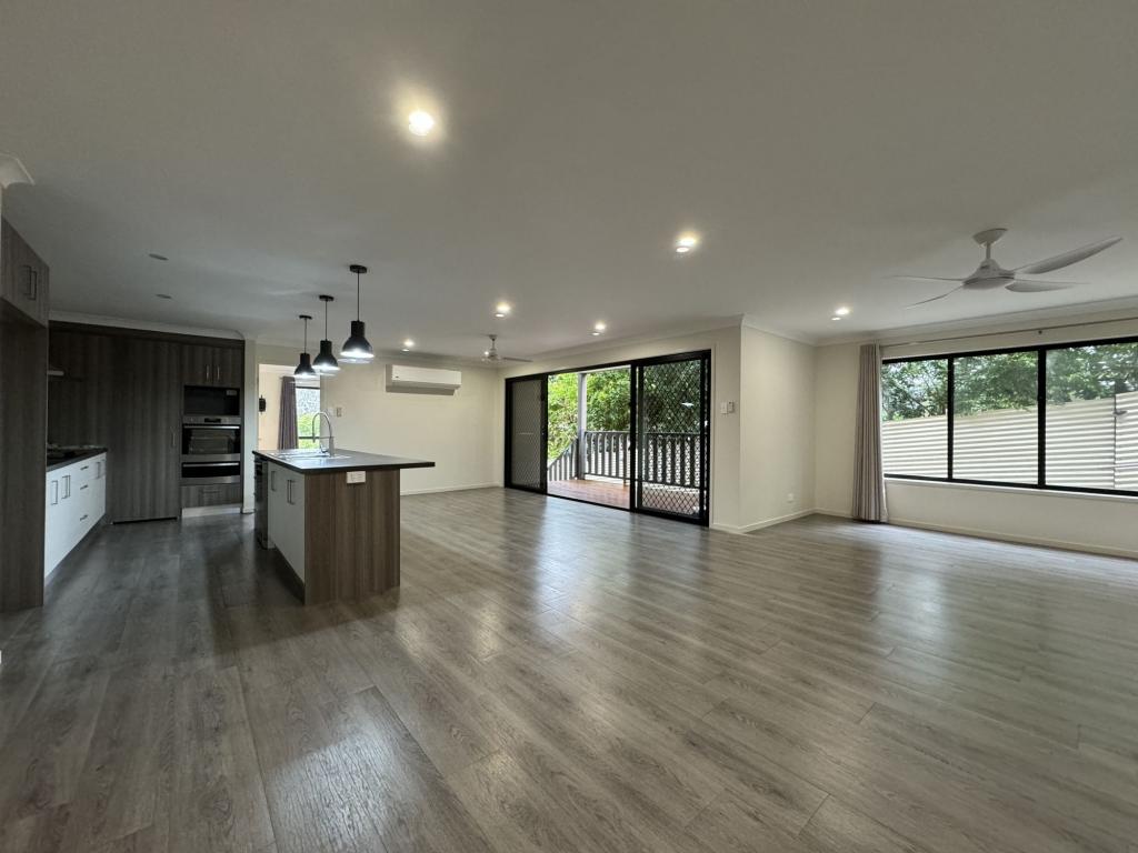 8A TORULOSA ST, CORNUBIA, QLD 4130