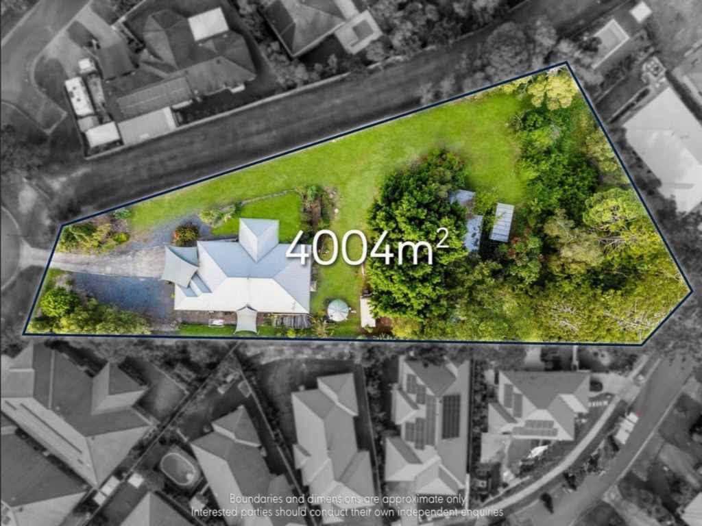 8 Bark Ct, Maudsland, QLD 4210