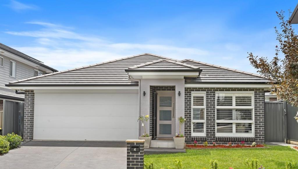 4 Titania St, Riverstone, NSW 2765