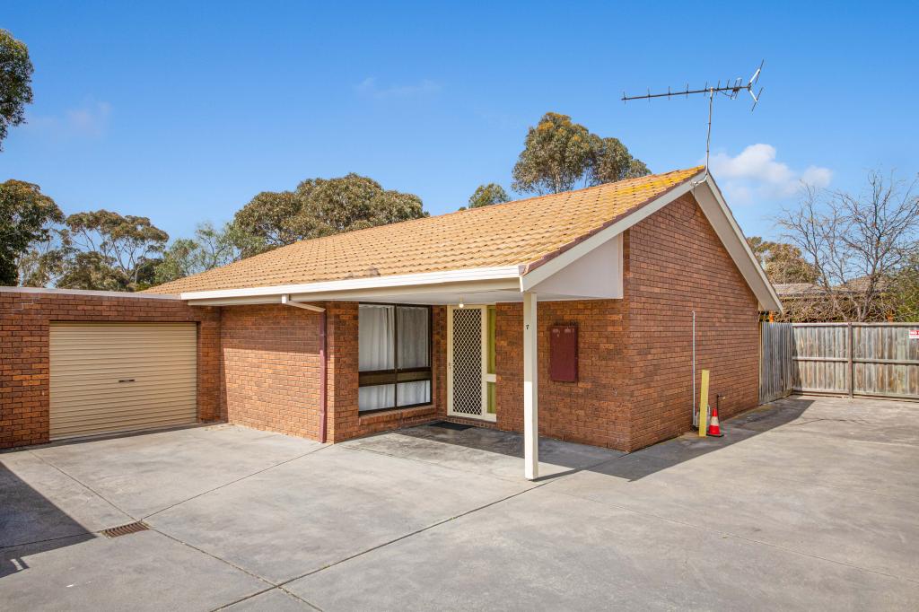 7/14-18 Brunel Cl, Lara, VIC 3212