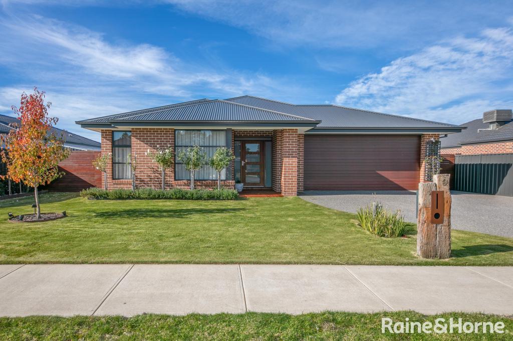 9 Maple Dr, Romsey, VIC 3434