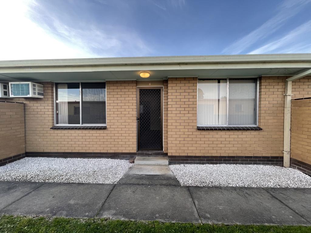 2/422 Kotthoff St, Lavington, NSW 2641