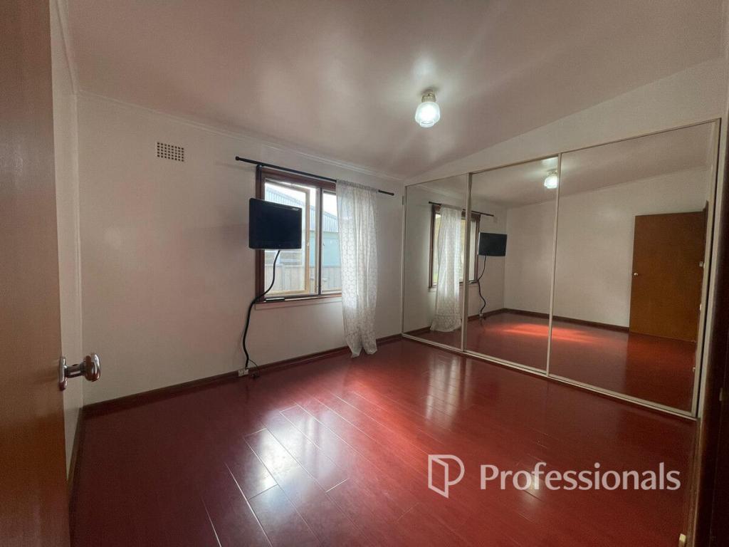 64 Maple Rd, North St Marys, NSW 2760