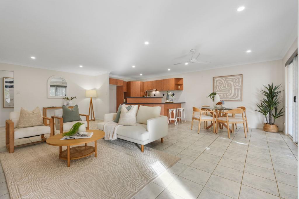 1/6 Linda Way, Upper Coomera, QLD 4209