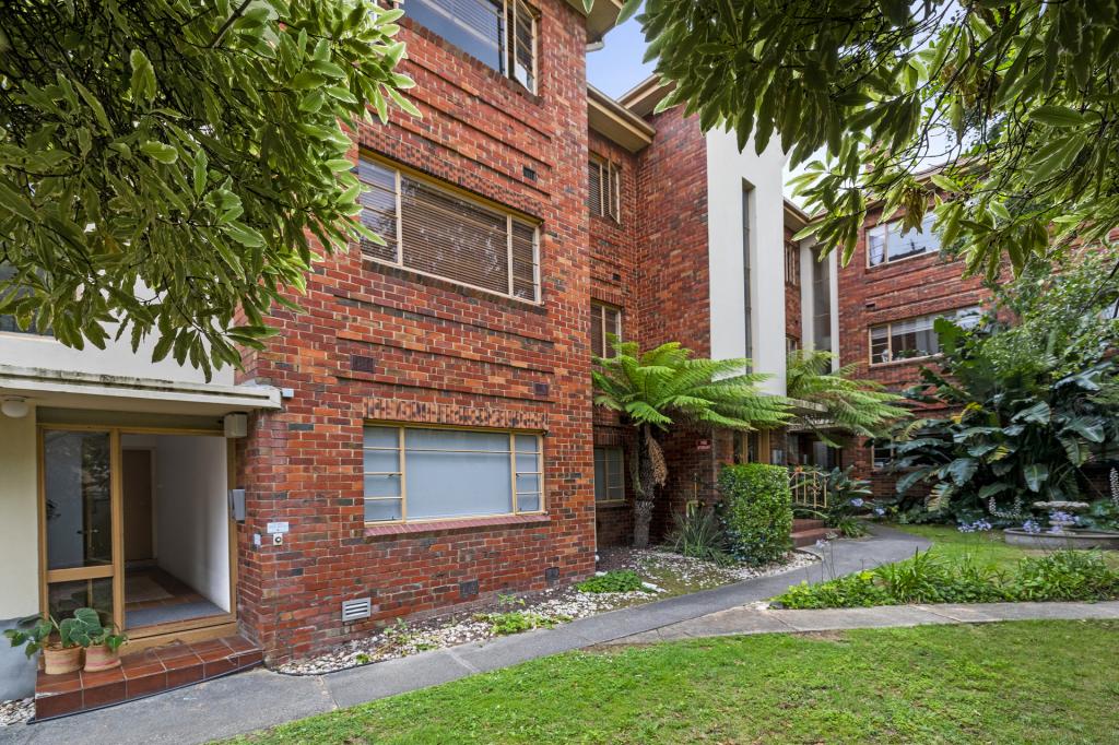 1/10a Mitford St, St Kilda, VIC 3182