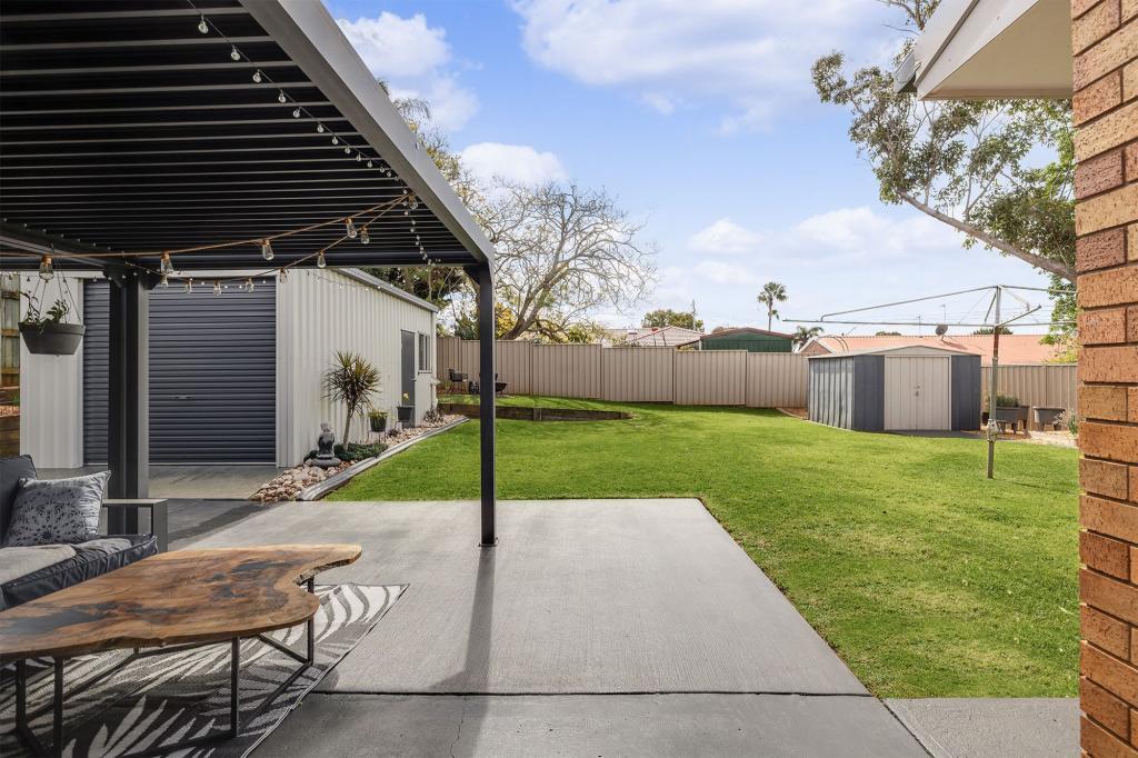 9 Dunemann St, Kearneys Spring, QLD 4350