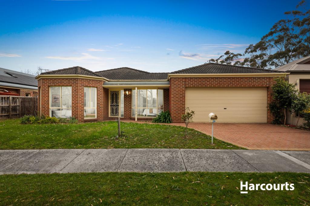 38 Stockmans Cct, Pakenham, VIC 3810