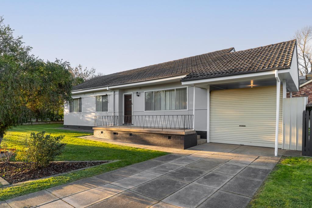 3 Paull St, Kooringal, NSW 2650