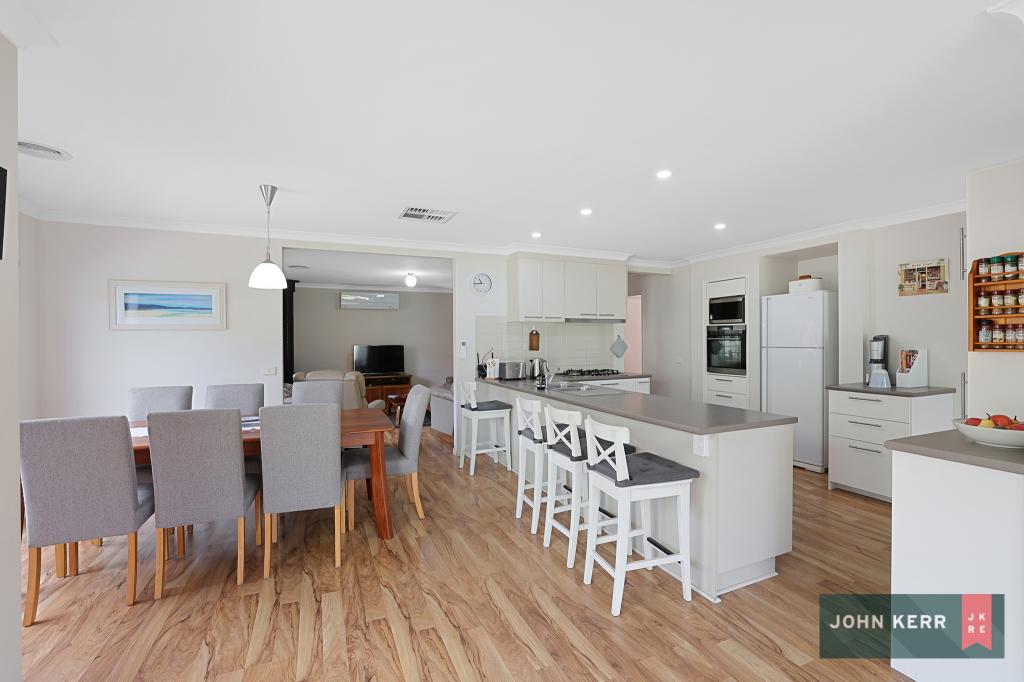 22 Red Gum Ave, Trafalgar, VIC 3824