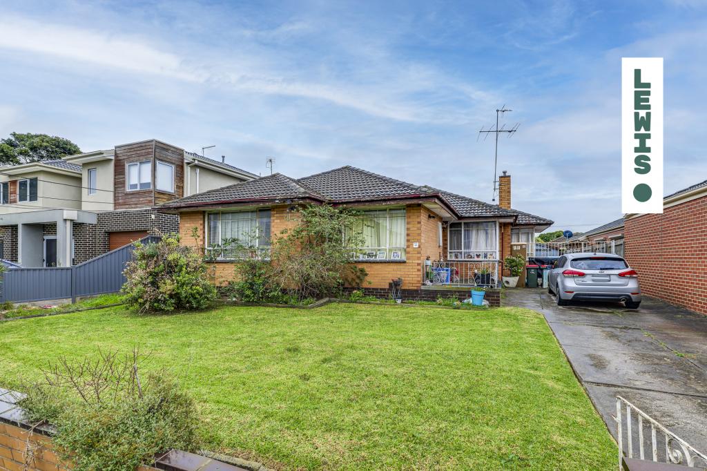 12 Westminster Dr, Avondale Heights, VIC 3034