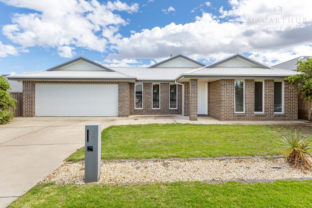 24 Darcy Dr, Boorooma, NSW 2650