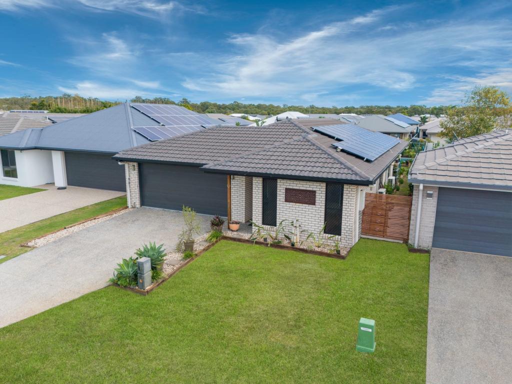 11 GRASSTREE PL, NINGI, QLD 4511