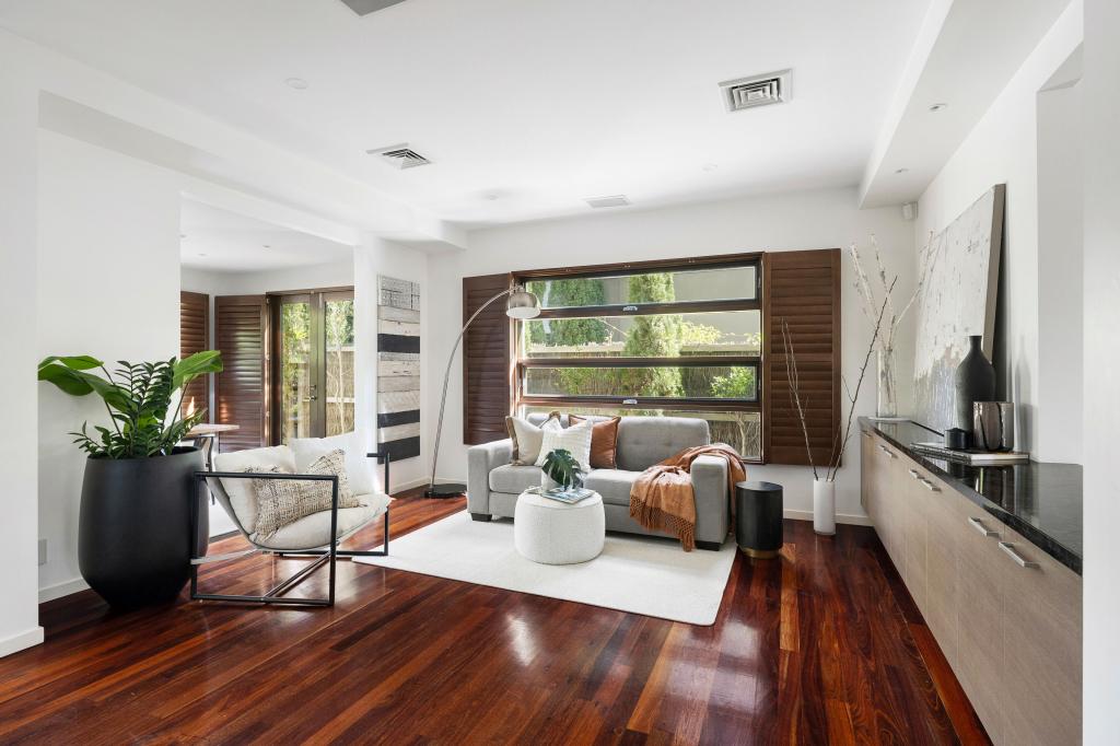 1b Mccomb Bvd, Frankston South, VIC 3199