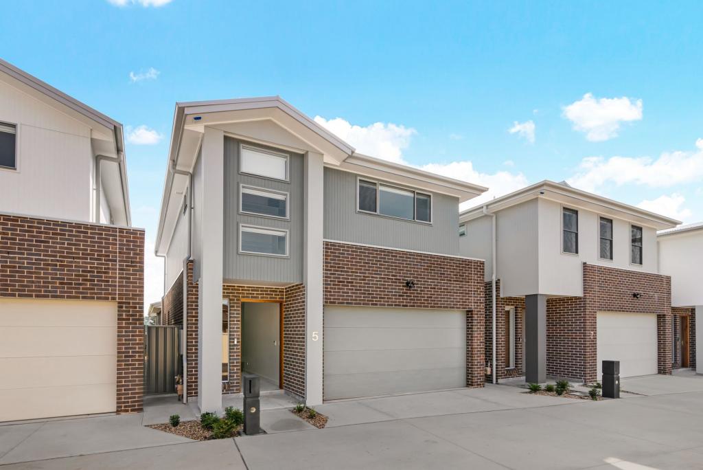 15 Tibbey Gld, Minchinbury, NSW 2770