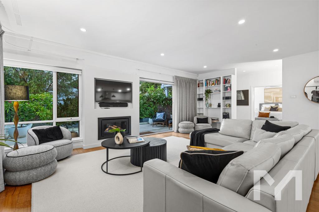 28 Roscommon Rd, Floreat, WA 6014