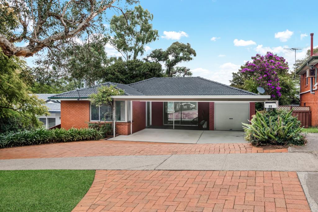 69 Rebecca Pde, Winston Hills, NSW 2153