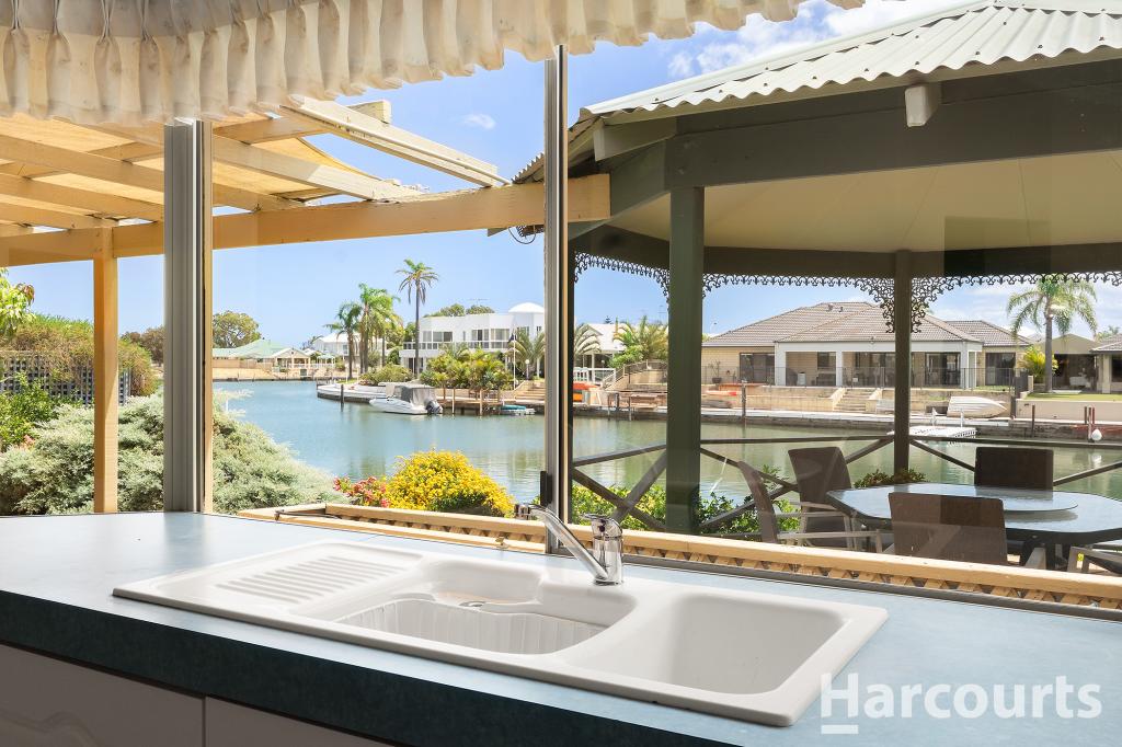 40 Waterside Dr, Dudley Park, WA 6210