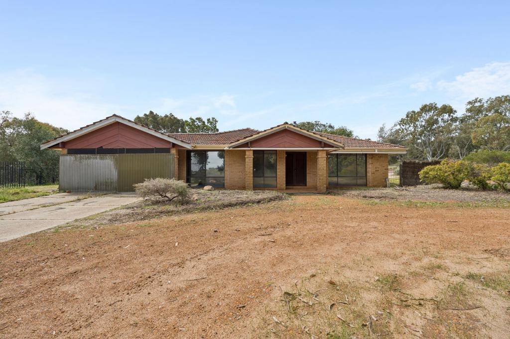 307 Chittering Rd, Bullsbrook, WA 6084
