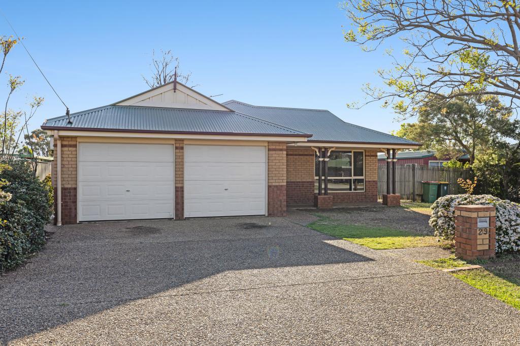 29 Joseph St, Oakey, QLD 4401