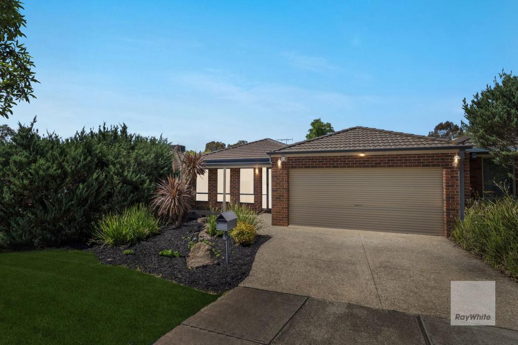 4 Maculata Pl, Manor Lakes, VIC 3024
