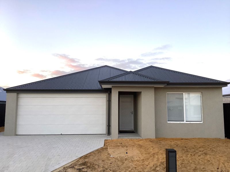 14 Orchardleigh Bvd, Lakelands, WA 6180
