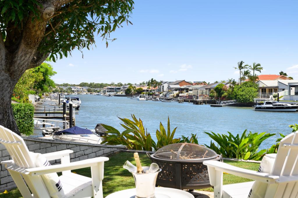 188 Morala Ave, Runaway Bay, QLD 4216