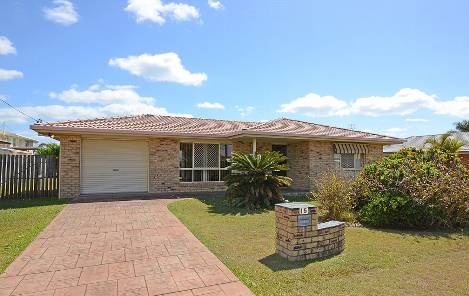 15 Wuruma St, Scarness, QLD 4655