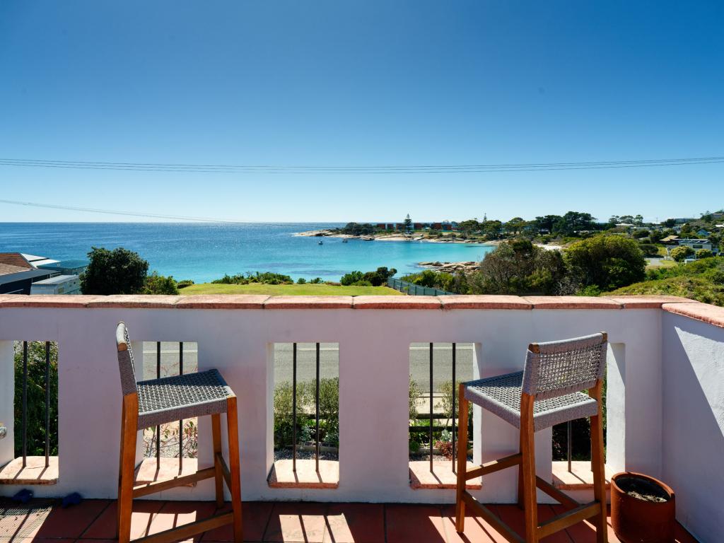 2/2 Tasman Hwy, Bicheno, TAS 7215